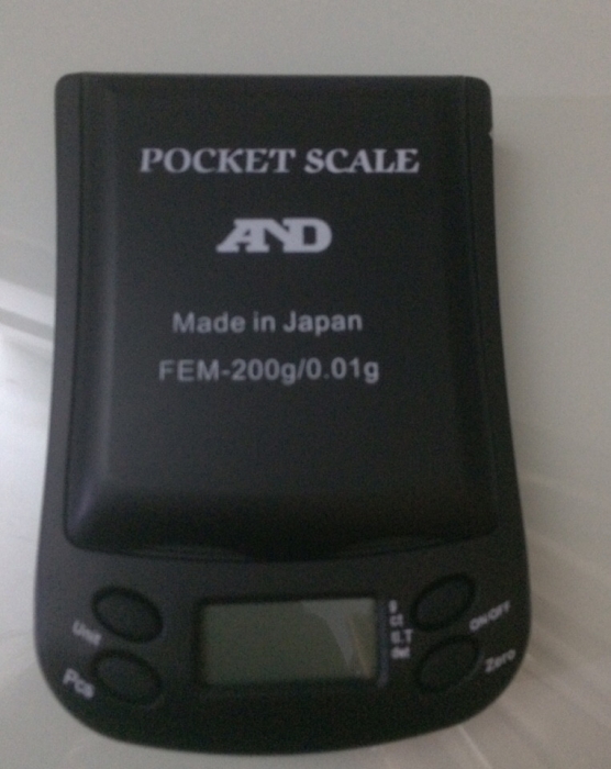 Cân điện tử FEM 100 AND